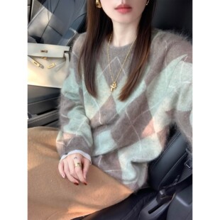 日系复古绿色菱格浣熊绒毛衣女秋冬软糯奶fufu外穿慵懒风针织上衣