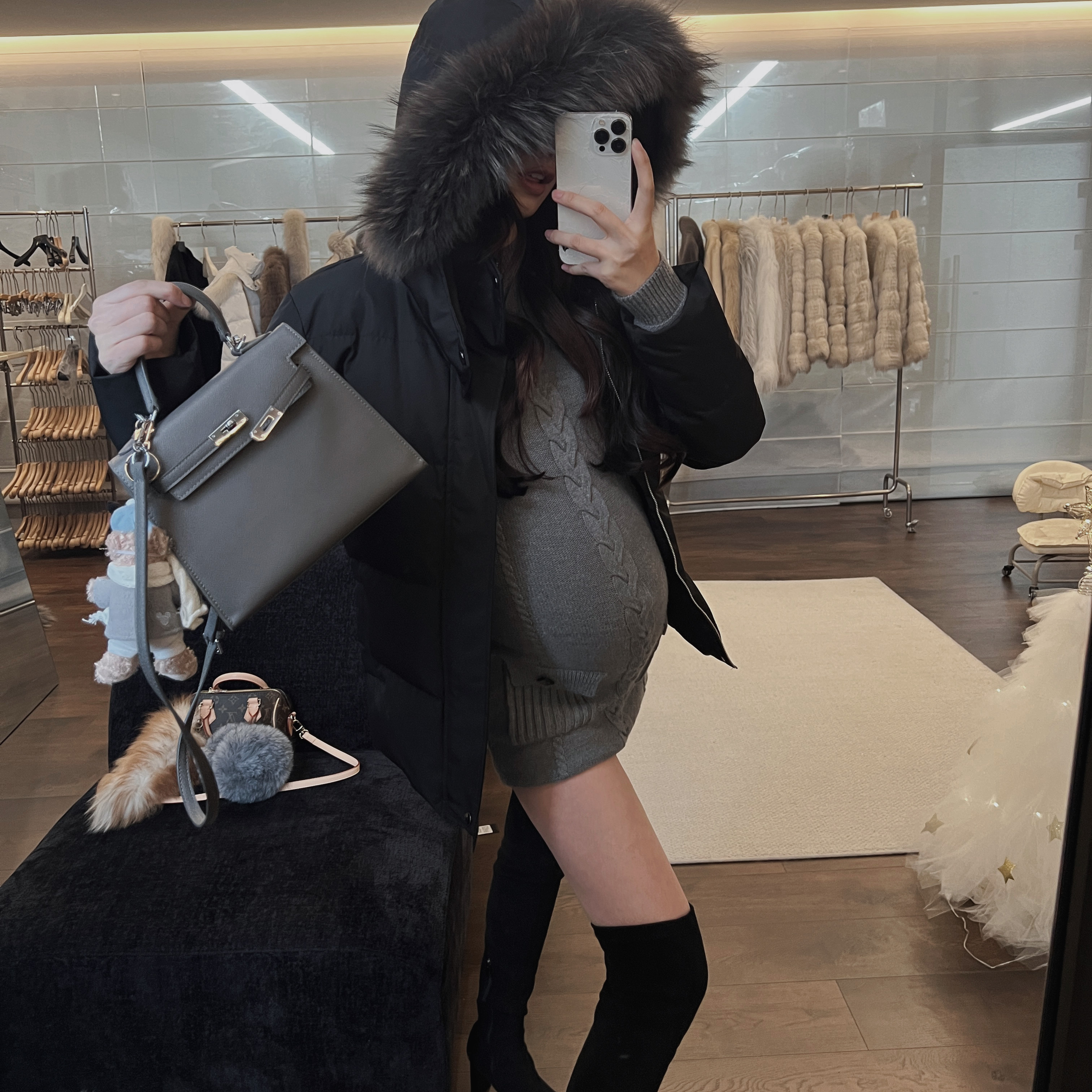 IN MIMIFACE【12.22/20:00上新】貉子毛领可拆卸短款收腰羽绒服