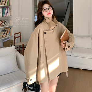 26春 新品！出货中 质感短款风衣 C267P155K248图片
