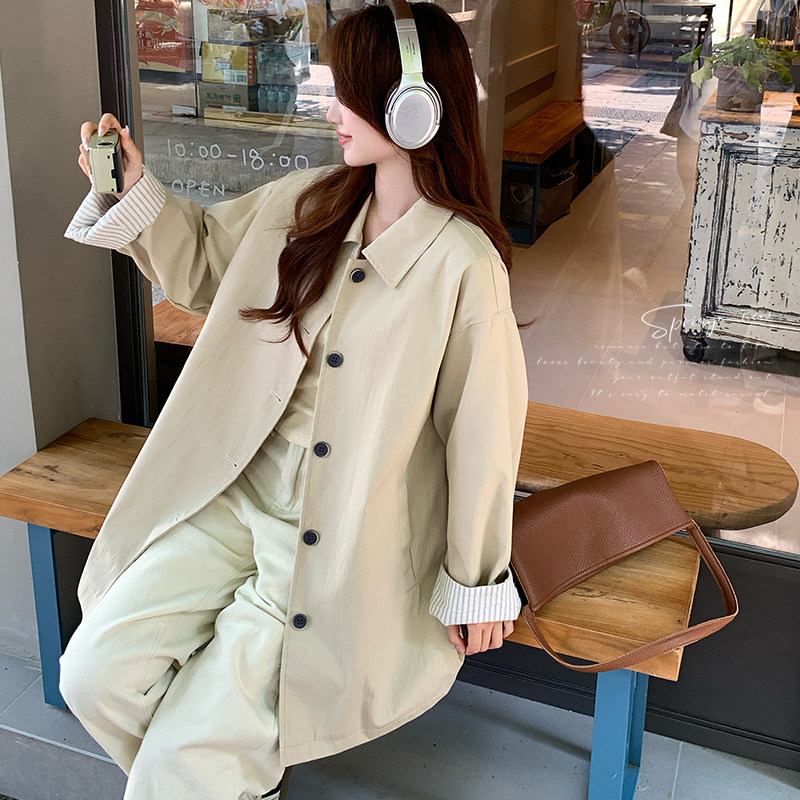 新款！！现货经典款中长款风衣Q186P165K268,女装风衣,两个王小姐
