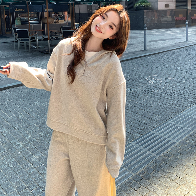 新款！！现货呢料连帽套装Q197P225K318，女装套装/套裙，两个王小姐