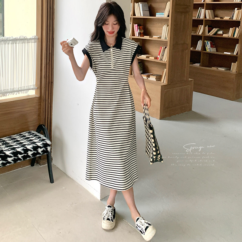 韩系撞色条纹掐腰连衣裙女2025新款夏日学院风休闲百搭polo领长裙,女装连衣裙,两个王小姐