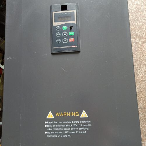 三晶8000B-4T055G/075P 55kw变频器 拆机工业调速/修或换