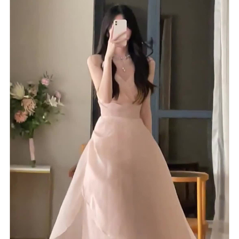 吊带晚礼服裙女2025新款高端小众宴会主持人十八岁成人礼气质名媛