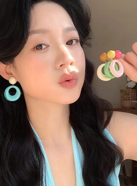 夏日多巴胺撞色圈圈耳环女小众高级感耳钉2026新款春夏小清新耳饰