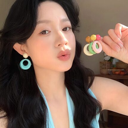 夏日多巴胺撞色圈圈耳环女小众高级感耳钉2026新款春夏小清新耳饰