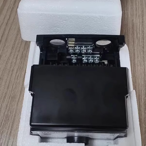 SIEMENS 火焰继电器 LFS1.11A2 火焰放大器
