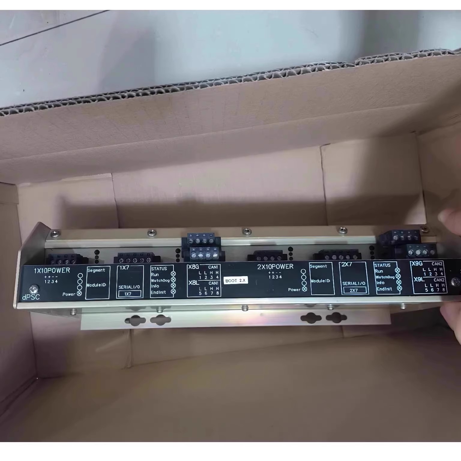 KONGSBERG 模块 RAI-16XE 329714 远程模拟输入 版本：B5 ,329384