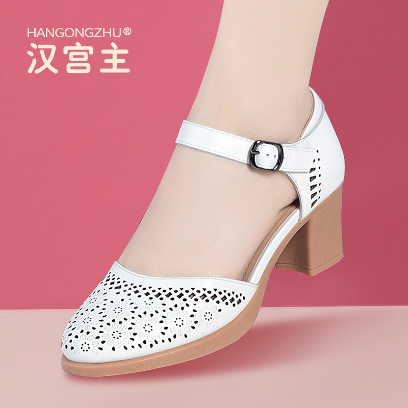 2026夏季新款包头凉鞋真牛皮中空凉鞋女一体跟软底防滑舒适妈妈鞋