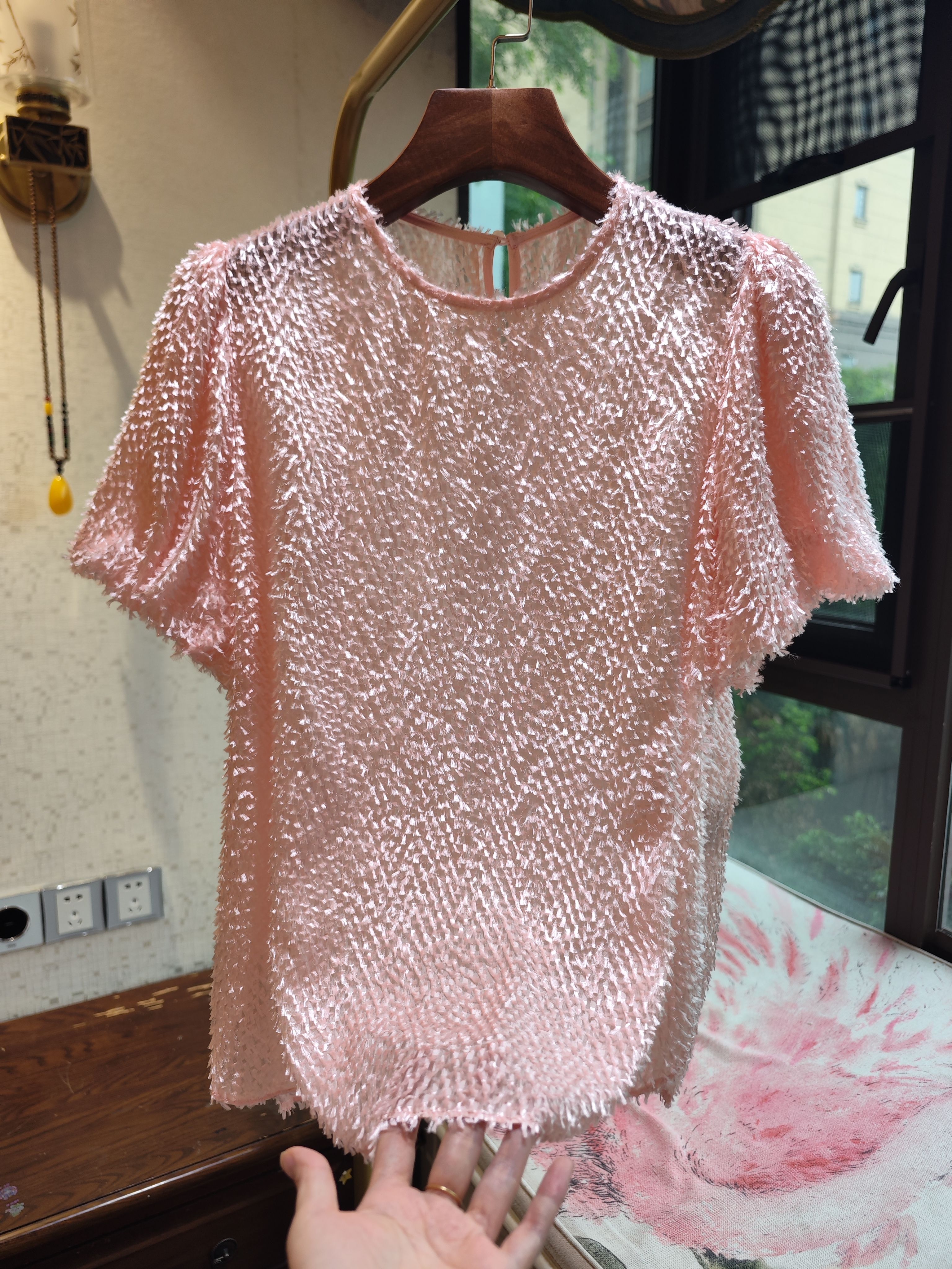 100%桑蚕丝~高端尾货2025夏季新圆领短袖真丝上衣女舒适重工拉毛