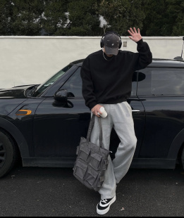 虎头刺绣直筒卫裤 男士 立体直筒剪裁廓形干净利落 新品 春季