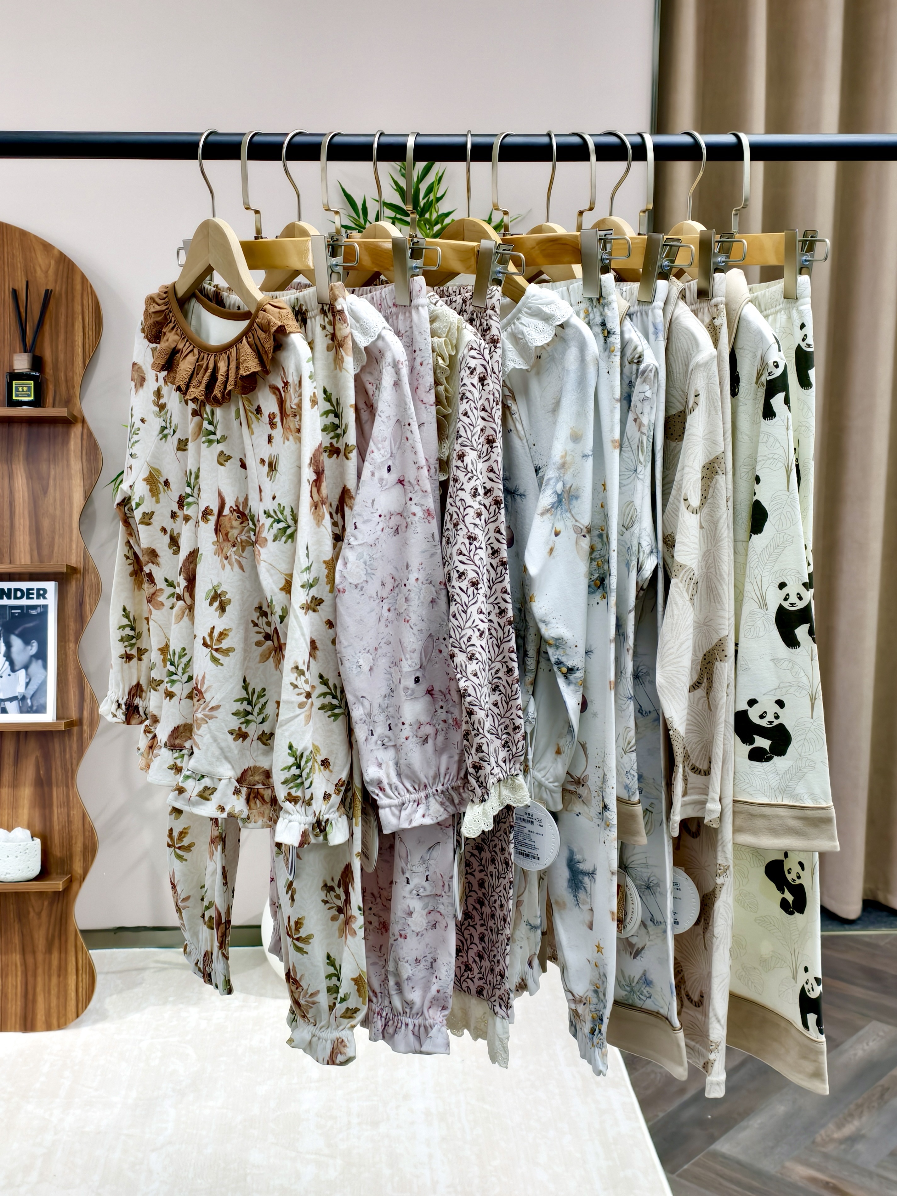 男女童纯棉家居服套装2025新款韩版休闲通勤显瘦睡衣睡裤两件套