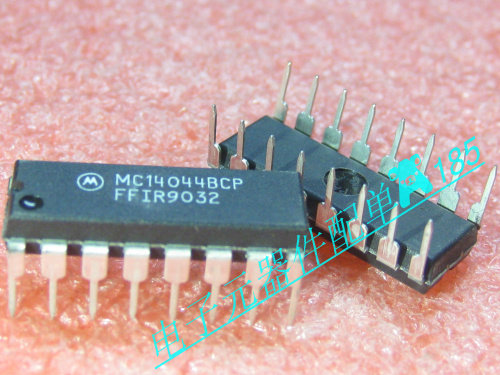 直插集成电路 MC14044BCP 可替 CD4044BE DIP-16  全新原装现货