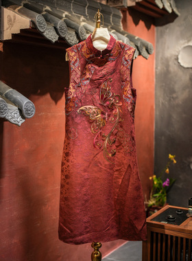 蓝大原创女装新中式精美蝴蝶刺绣真丝香云纱长款无袖连衣裙5665