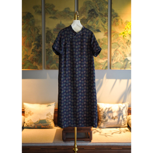 真丝香云纱过膝立领连衣裙7921 大码 蓝大原创女装 国风宝相花短袖