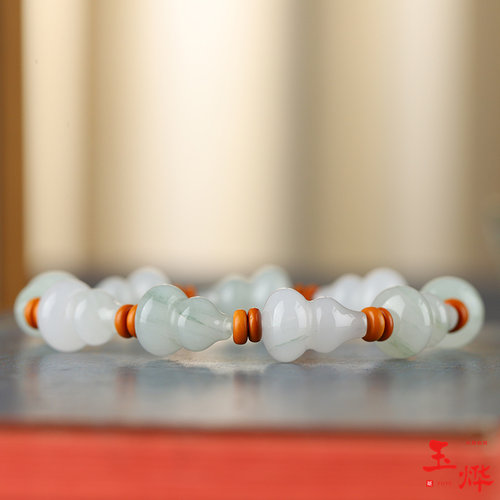 新疆天山翠葫芦手链手持