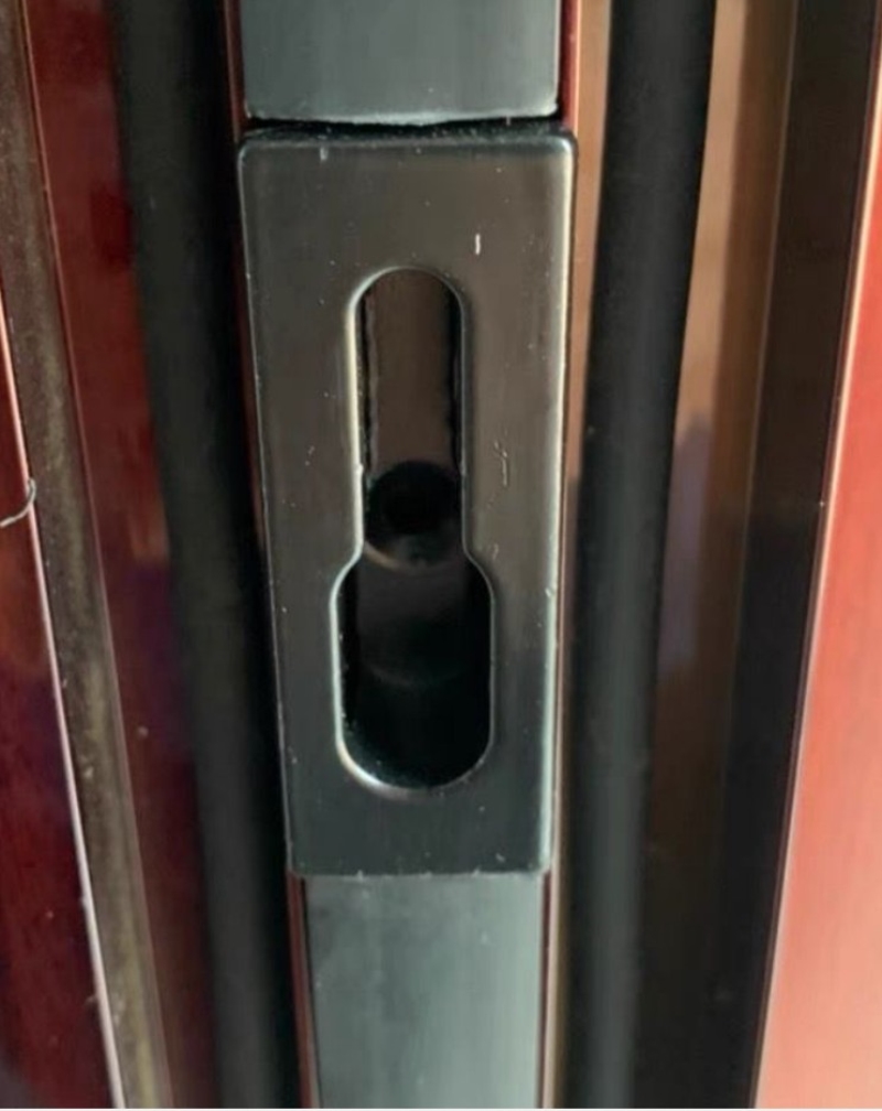 双锁点座单钩锁扣移门钩锁锁钩座凸移门窗户不锈钢凹弧配件锁勾座