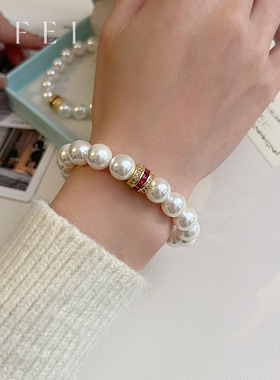 极光澳白珍珠手链轻奢气质冷光手串2025新款手饰女配饰高级感独特