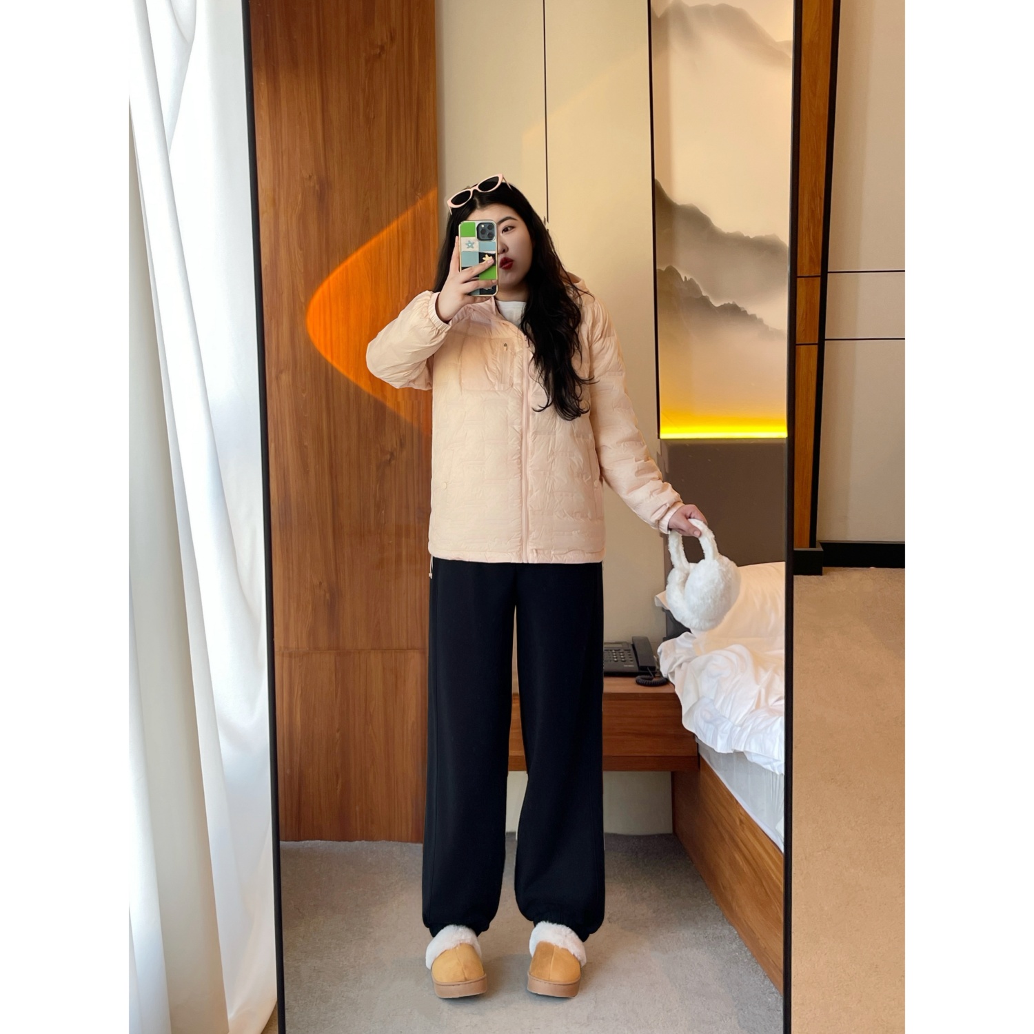 梵朵大码女装15748冬季胖MM时尚保暖连帽羽绒服简约个性休闲外套