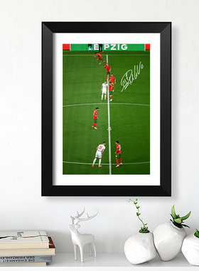 葡萄牙C罗冲刺瞬间实木相框摆台挂框酒吧装饰皇马CR7照片墙海报画