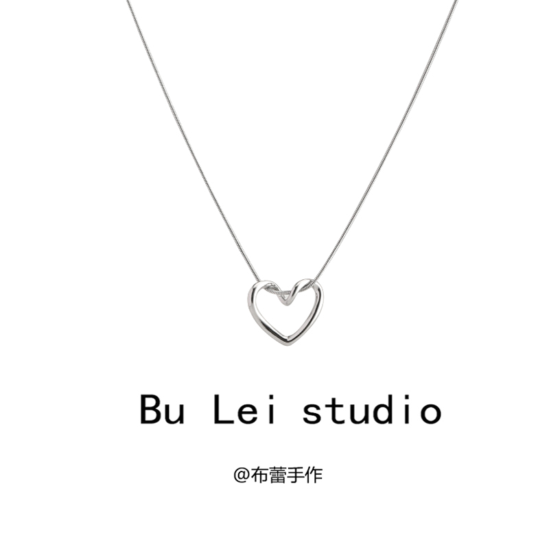 钛钢情侣简约项链新品8折