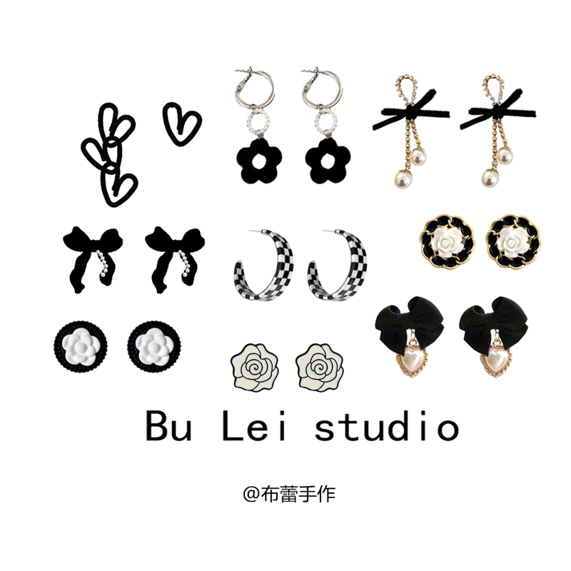 复古高级感赫本风黑色耳夹