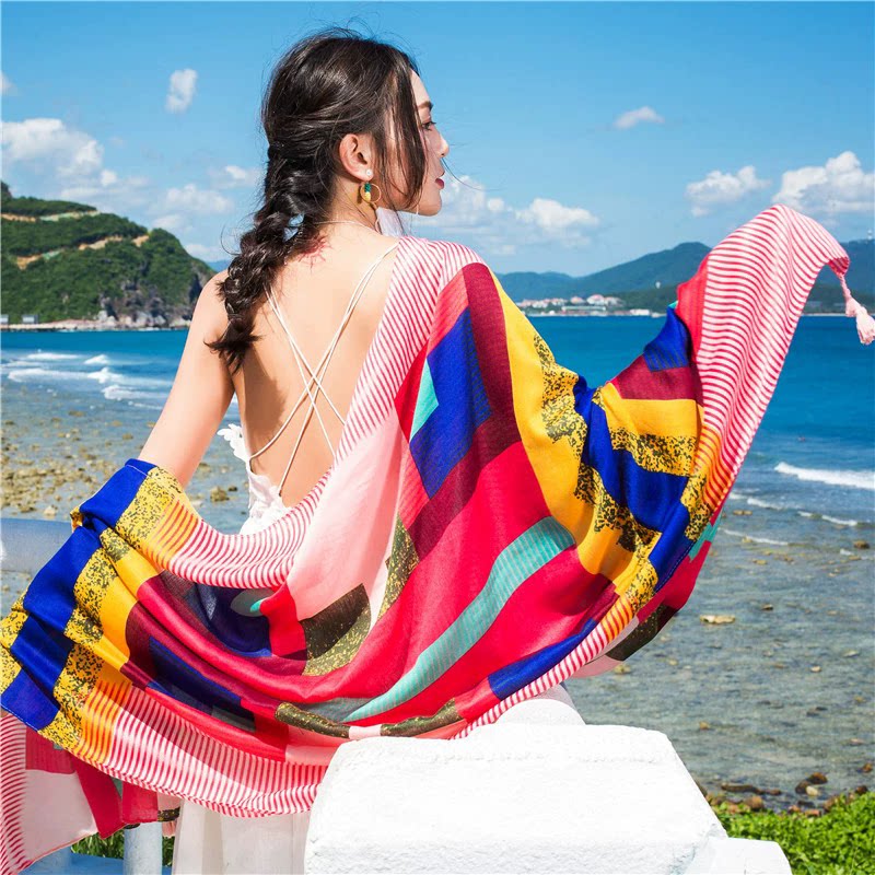 夏秋冬海边旅游沙滩巾印花丝巾防晒披肩棉麻民族风围巾纱巾披风女