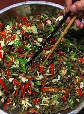 陕西安康特产农家豇豆腌制皮豇豆尖椒自制菜豇豆麻辣豆角散称真空