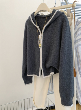 灰色拉链连帽针织毛衣开衫女2025冬季短款小个子加厚宽松带帽外套