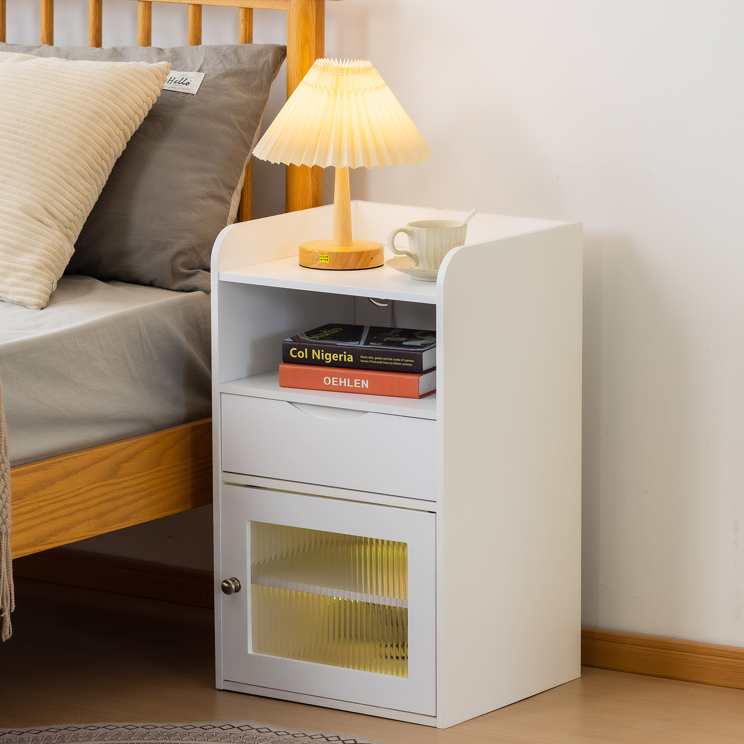 家用带灯插座床头柜家用收纳柜