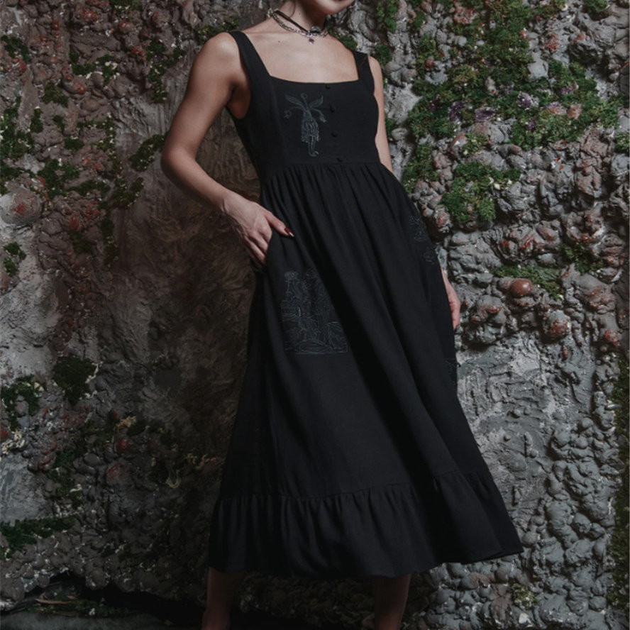 英国小众哥特亚文化ins暗黑辣妹复古包扣方领棉麻刺绣背心连衣裙