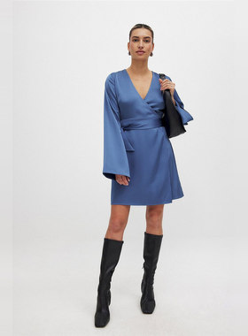 美国小众青春ins优雅老钱千金风仿真丝围裹身V领长袖连衣裙蓝色