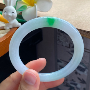 一抹翠色 3.28批1062号55.8 飘阳绿圆条 8.9