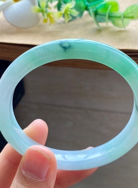 4.7批2780号53.5-47.7-9.3-7贵妃适合正圈51 冰绿飘蓝花 翠绿