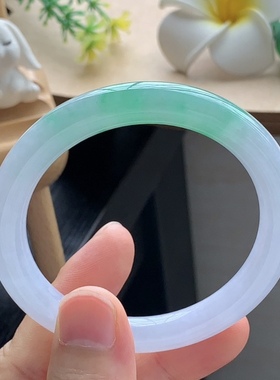 1.13批13096号53.3-8.7-8.6 冰阳绿圆条！颜色超美！