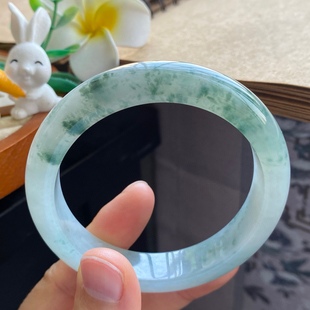 绿花 3.31批2508号57.6 灵动飘逸 8.6山水飘花镯 13.2