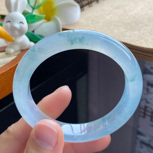 4.30批3762号53.3-11-8.1 冰透飘花镯!如清澈透亮的冻泉!