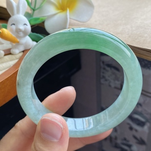 清爽 3.16批585号53.9 透着刚刚好 8.8正圈翠绿色 12.8