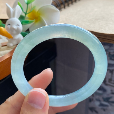 4.24批3452号53.7-8.7-8.9淡雅温柔的绿意！温柔碧色！