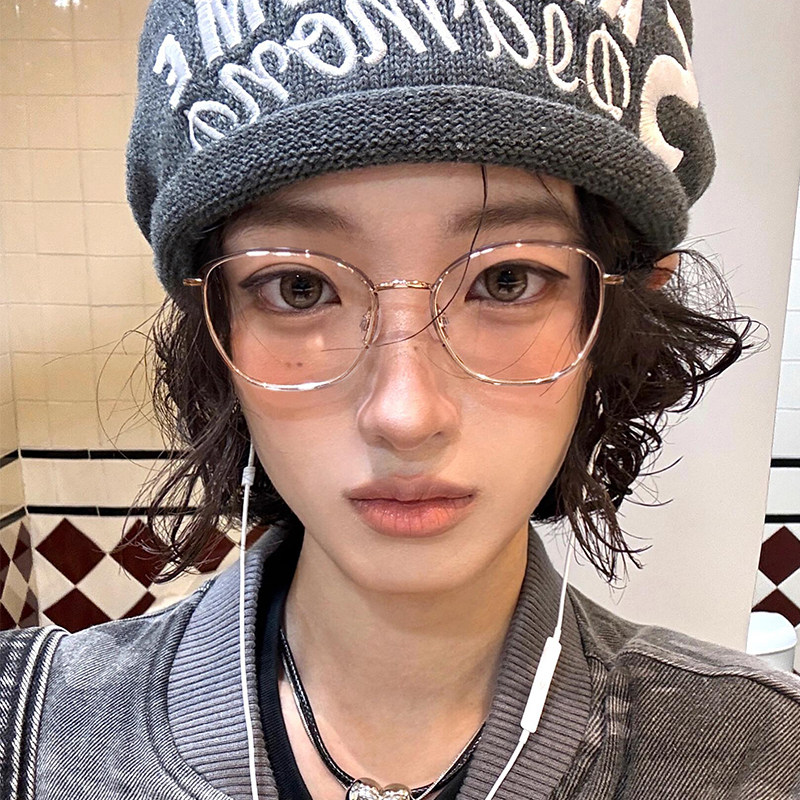 日系超轻纯钛猫眼眼镜近视女度数可配渐变茶色眼睛框镜架圆脸显瘦,ZIPPO/瑞士军刀/眼镜,定制成品光学镜,淘宝优惠券,粉丝福利购,淘宝优惠卷