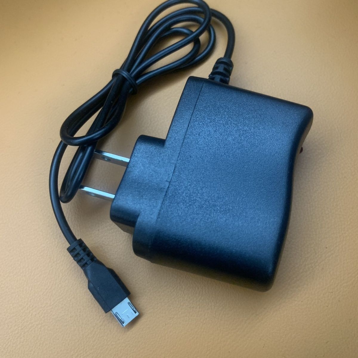 适用智能锁电池 HZ–ZWS–009 全自动智能锁指纹锁电池充电器5V2A