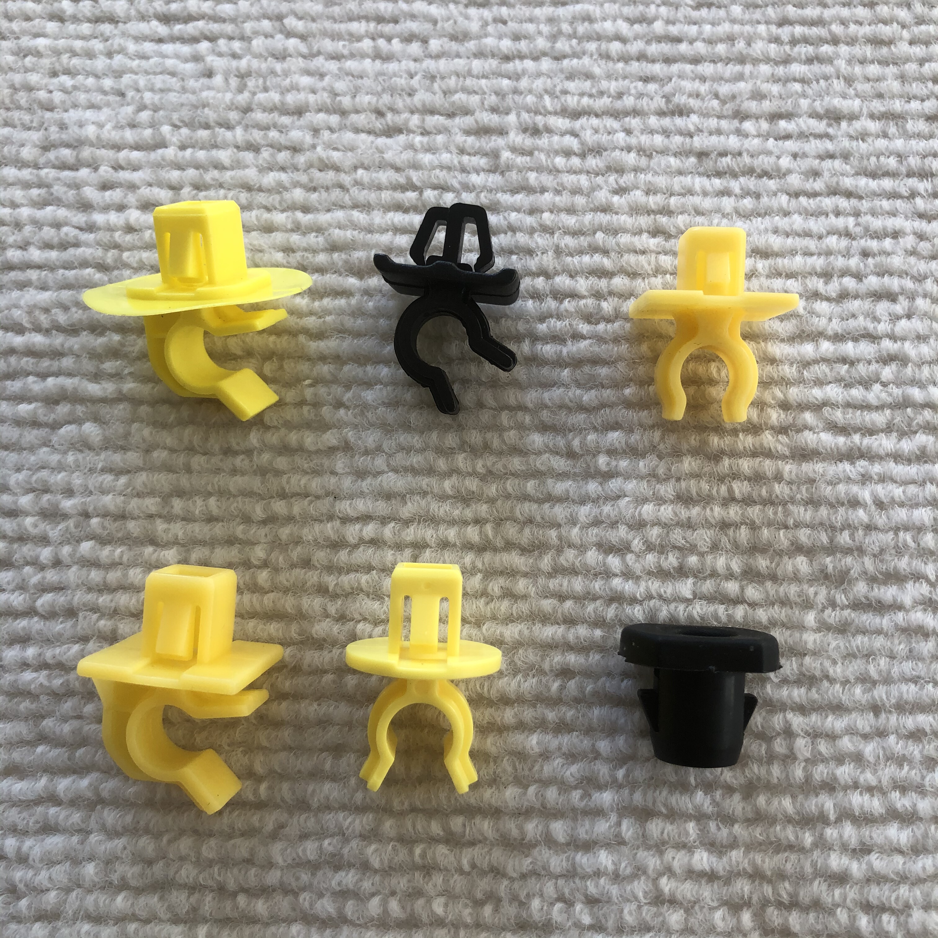 适配长安悦翔/逸动/CX20/悦翔V7 机盖撑杆卡子 卡扣 卡座 撑杆座