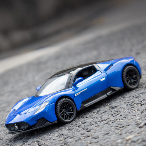 嘉业1：32玛莎MC20拉蒂跑车模型