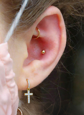 气质款通体纯银小耳圈迷你小吊坠十字架耳环简约时尚闪亮耳骨环女