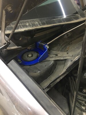 10-19款进口塞纳顶吧平衡杆