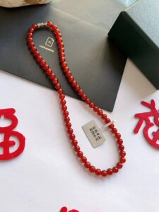 正品天然红玛瑙短款锁骨链颈细项链6水晶中国红时尚新年礼物百搭