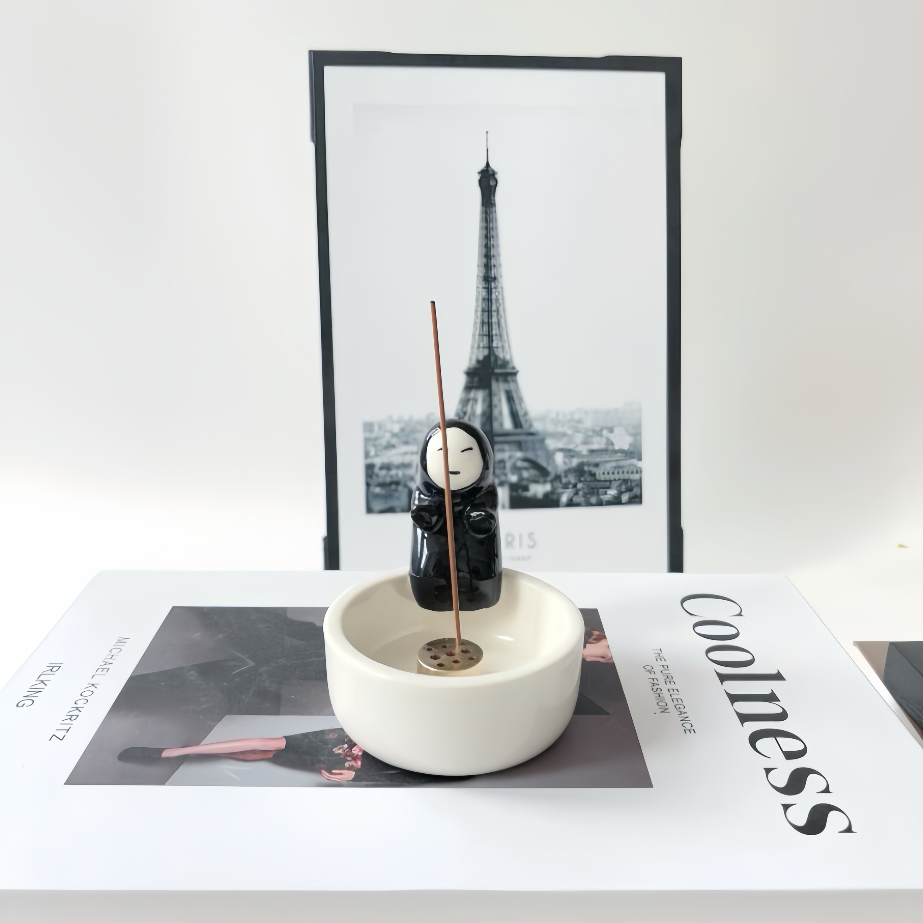 陶瓷无脸男线香炉千与千寻电影茶桌摆件迷你线香插家用檀香香熏炉