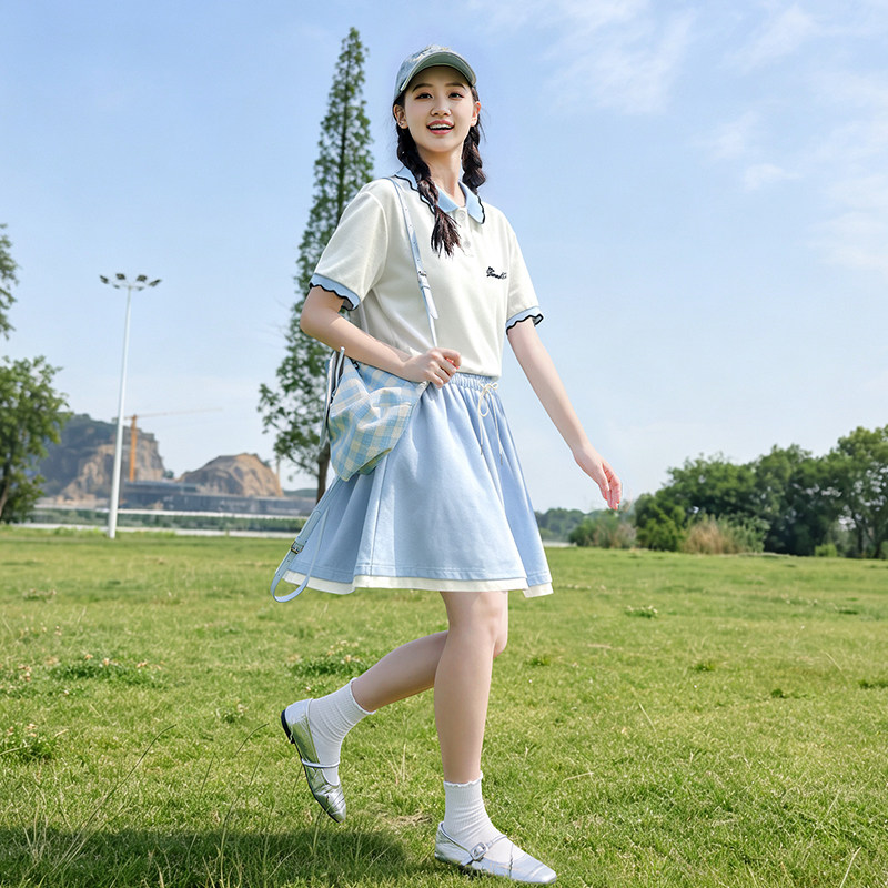 初中生套装夏装2026新款少女宽松短袖t恤搭配裙裤高中学生两件套