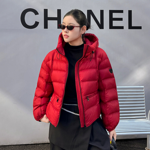 羽绒服女短款2025冬季新款90白鸭绒欧货小个子保暖连帽排骨外套