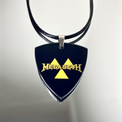megadeth乐队周边吉他拨片项链配饰专辑唱片欧美摇滚金属徽章挂饰
